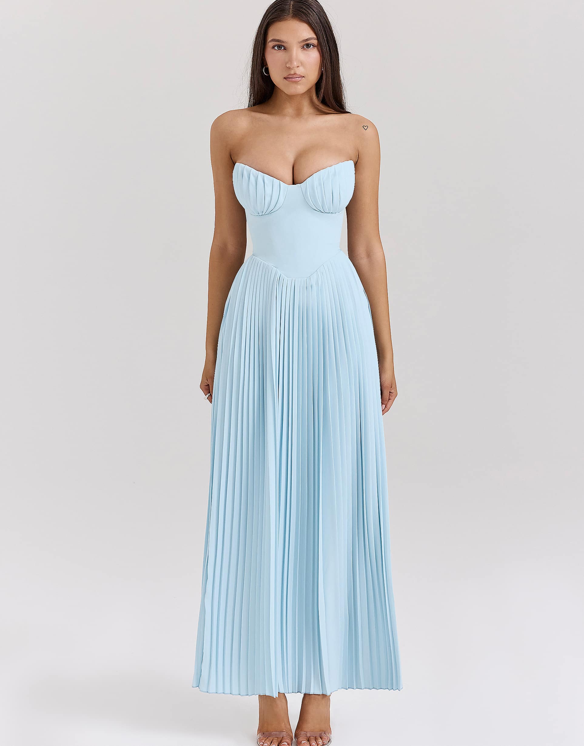 שמלת דגם מיכאלה